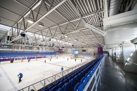 IVS Referencia UTE Jégcsarnok