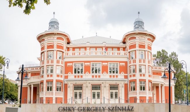 Csíky Gergely Színház