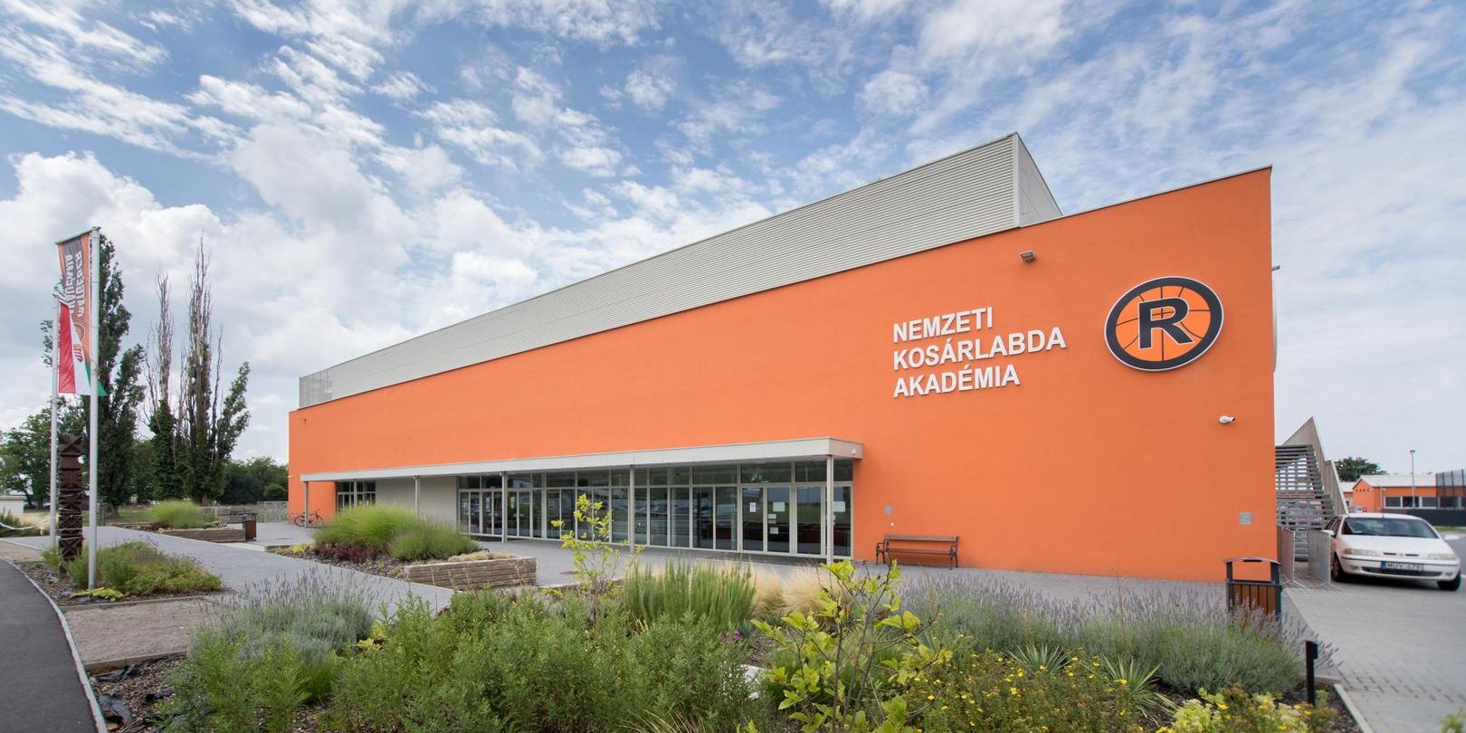 A Pécsi Nemtezi Kosárlabda Akadémia épülete