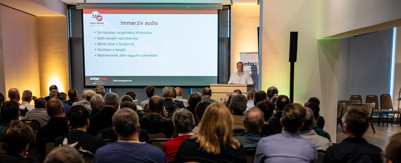 Interton Egyetem - AVolúció